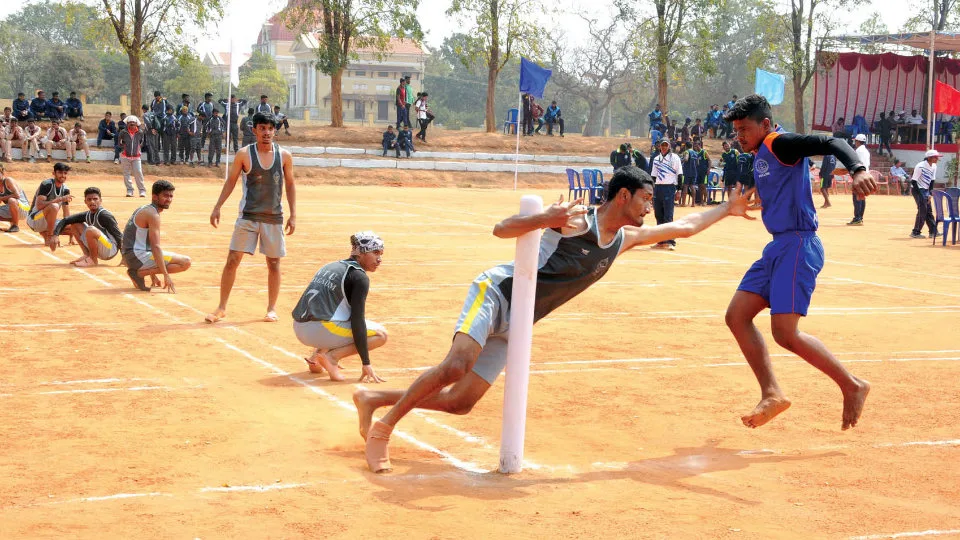 drawing on sports dayoptions:-kvs sportsindia and sportssports you like (kho -kho)easy but beautiful by oil - Brainly.in