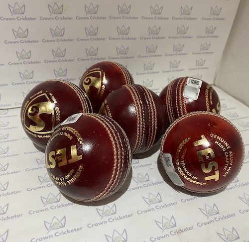 Top Ten Cricket Balls | Know which ball you enjoy playing with - KreedOn