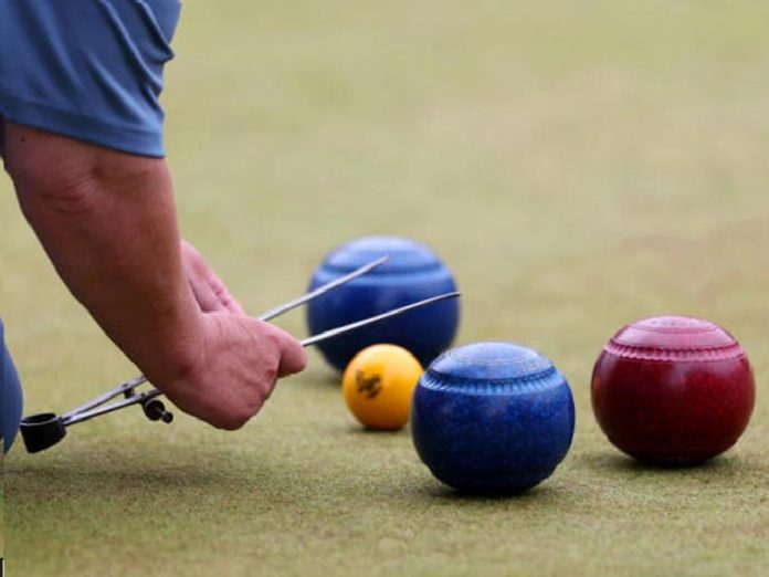 WHAT ARE LAWN BOWLS? IT'S OVERVIEW, HISTORY & A COMPLETE GUIDELINE FOR THE SPORT- KreedOn